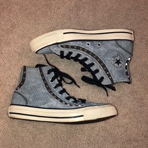Women’s Converse